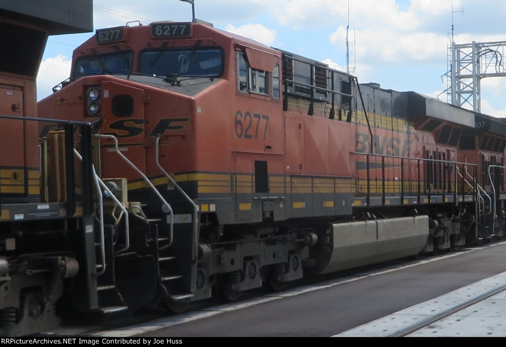 BNSF 6277